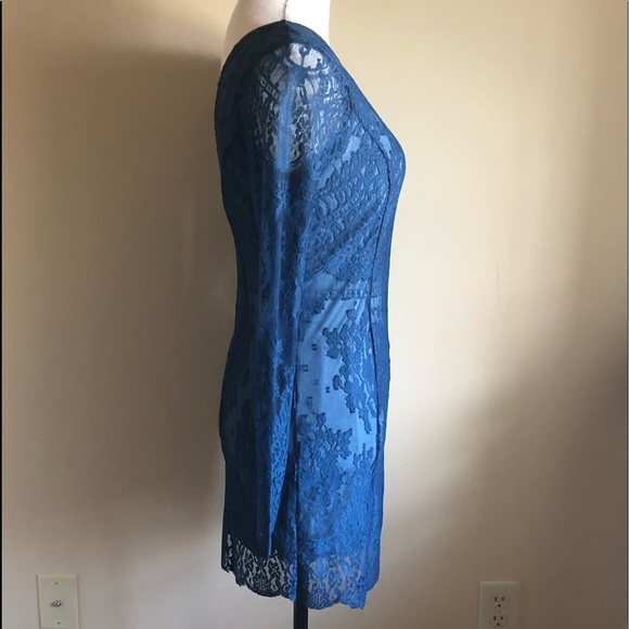Free People Long-Sleeved Lace Dress. Fully-lined with back zipper-and v-back. - Picture 8 of 12